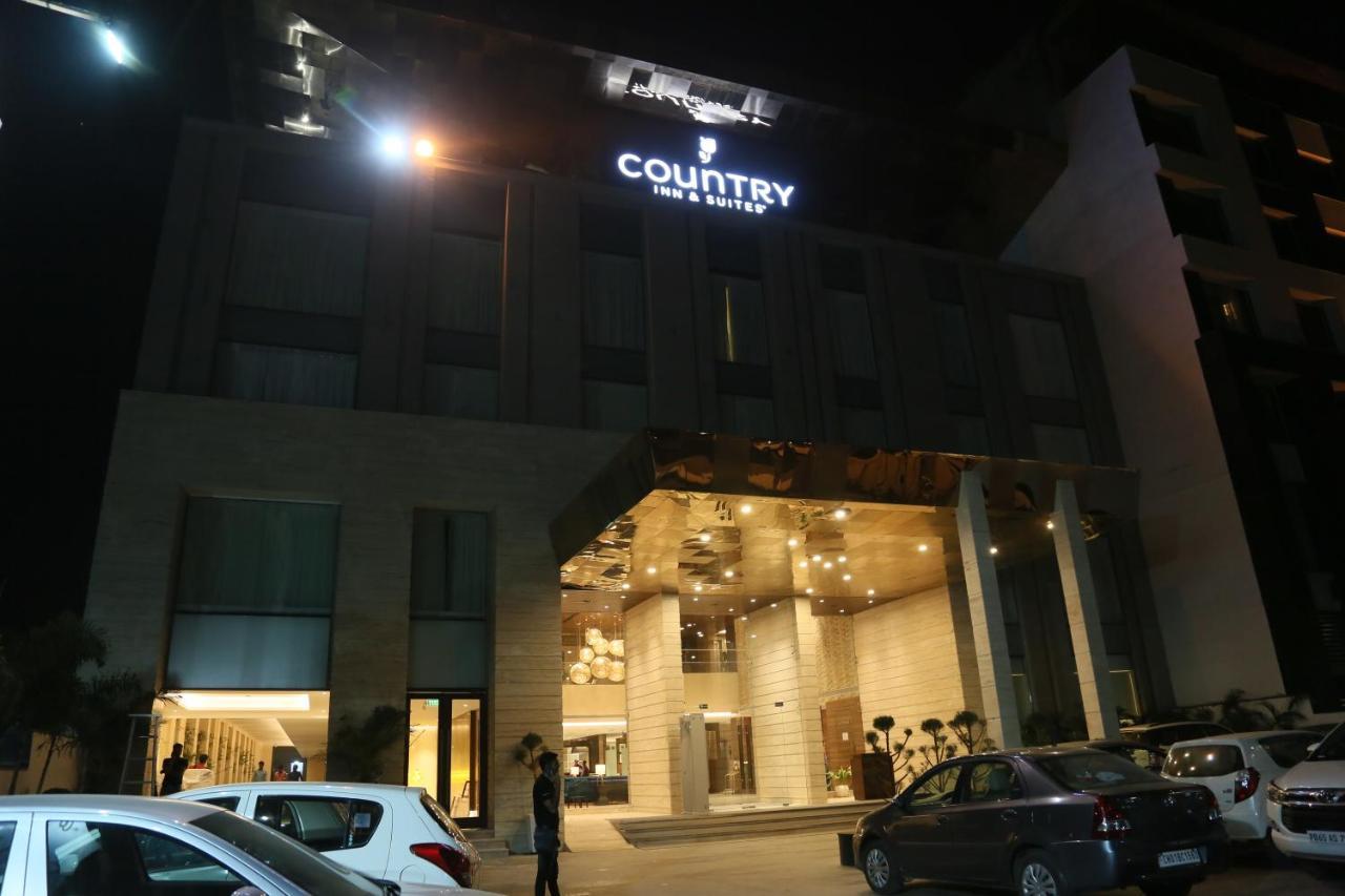 Country Inn & Suites By Radisson Chandigarh Zirakpur المظهر الخارجي الصورة